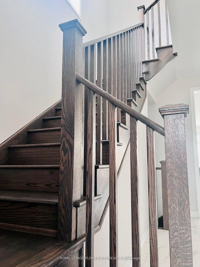 434 Robert Woolner Street — more photos