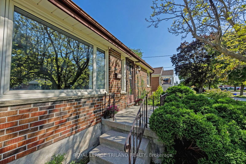 1874 Churchill Ave  London, N5W 2L6 | Image 2