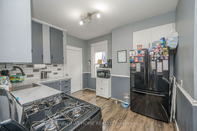 372 Beach Rd  Hamilton, L8H 3K5 | Image 16