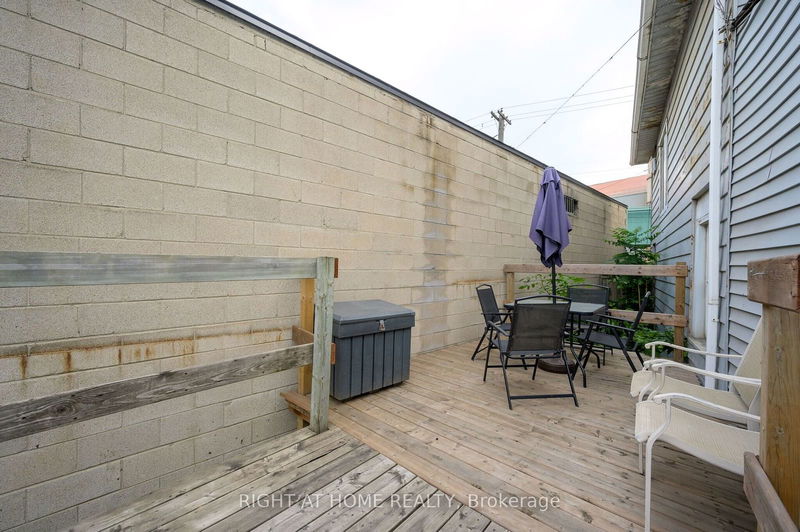 372 Beach Rd  Hamilton, L8H 3K5 | Image 36