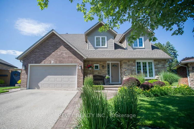 home for sale on 15 Pinto Court