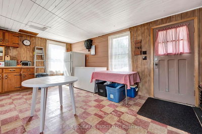 907 Forestry Farm Rd, Norfolk - St. Williams image-0-3