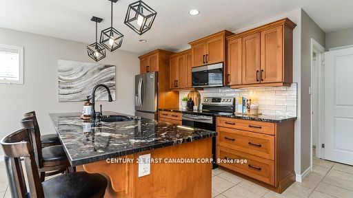 513 Juliana Dr  Strathroy-Caradoc, N0L 1W0 | Image 14