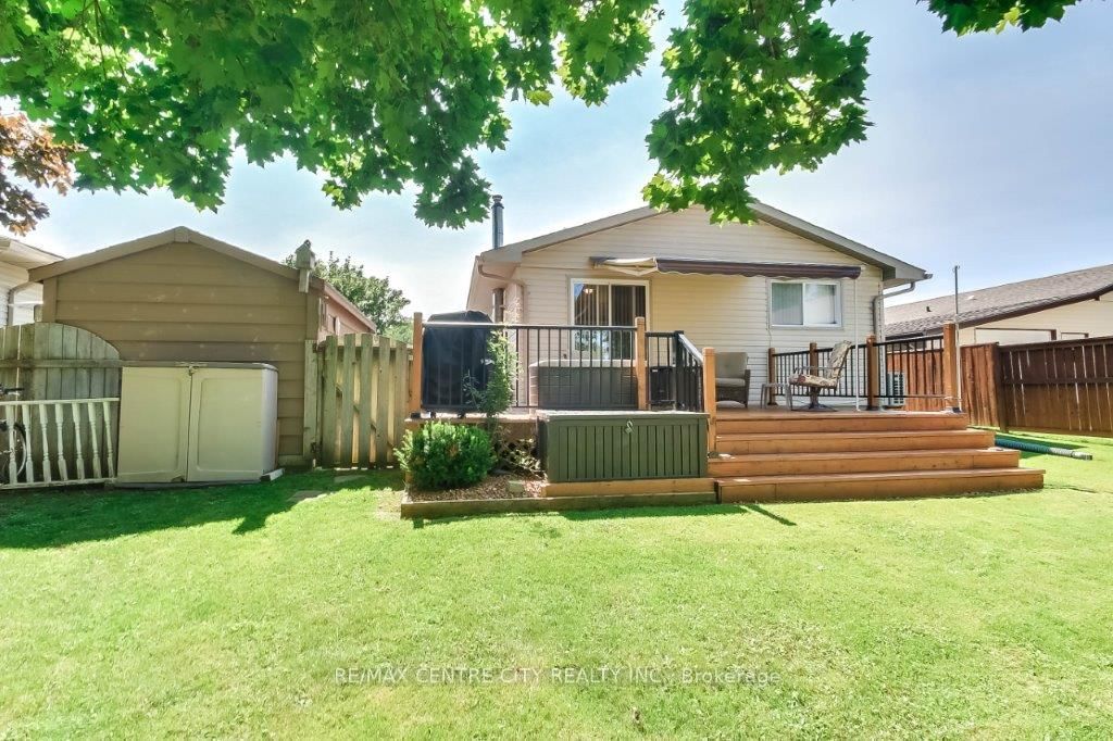 Listing Image 7