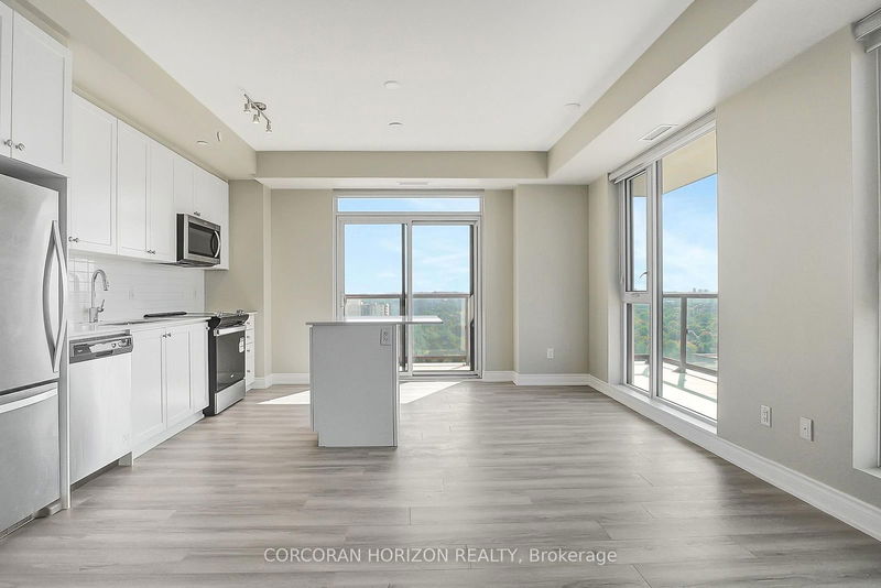 home for lease on 1409-55 Duke Street W