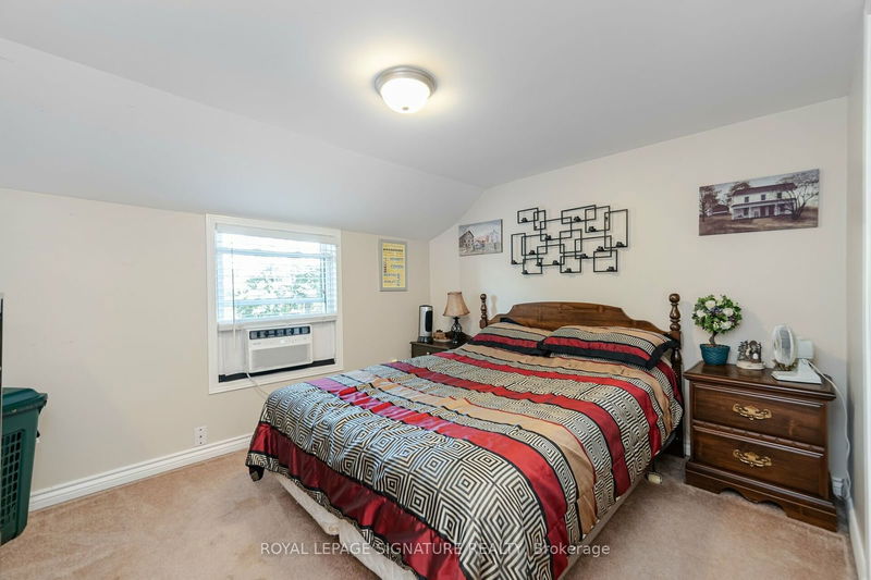 823 Dufferin St  Woodstock, N4S 1Y8 | Image 24