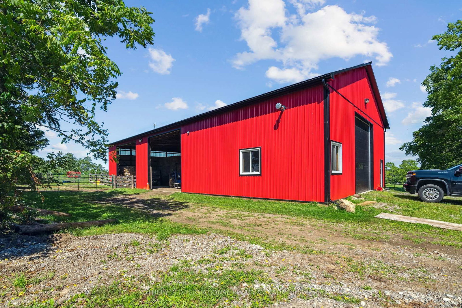 Listing Image 35