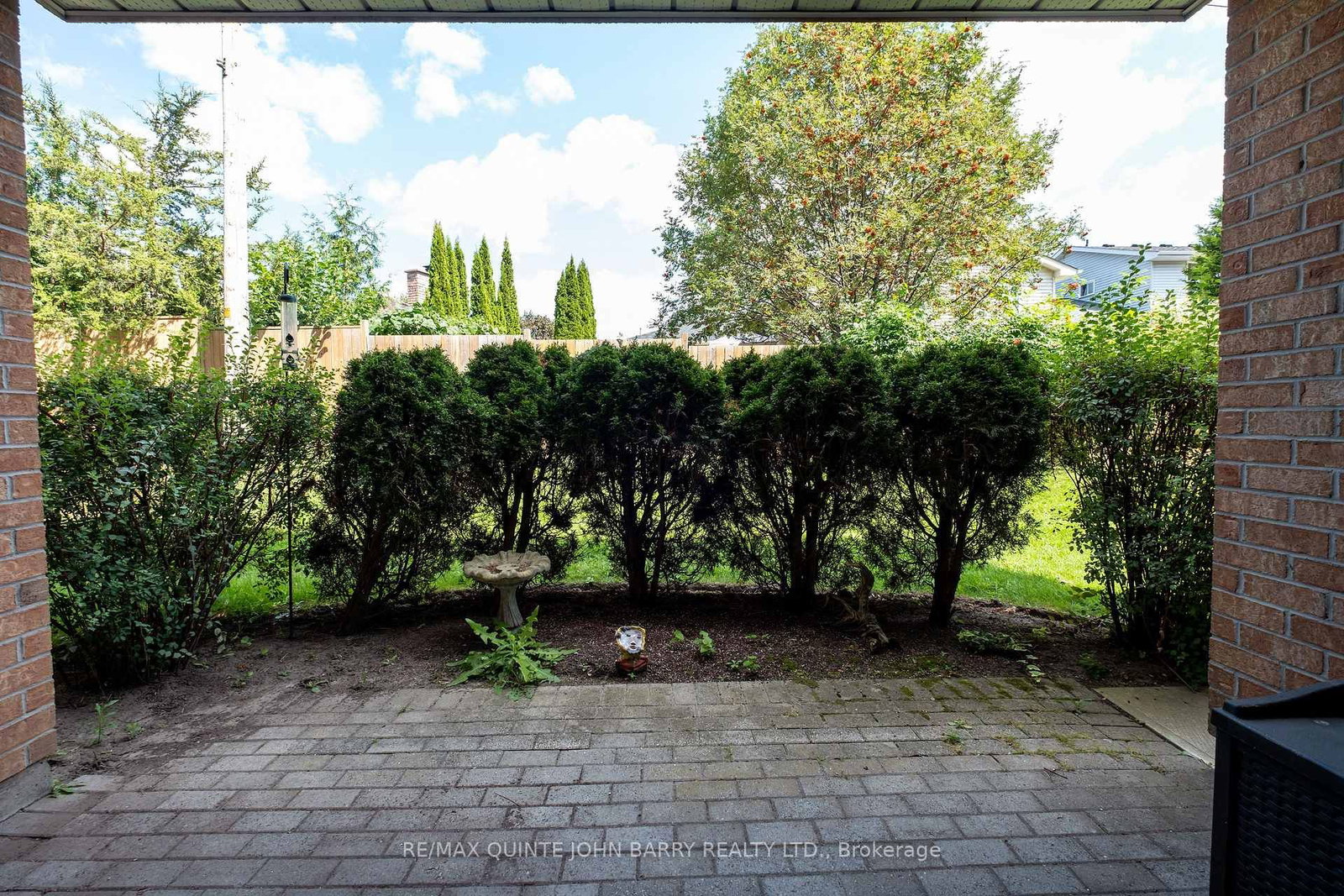 Listing Image 27
