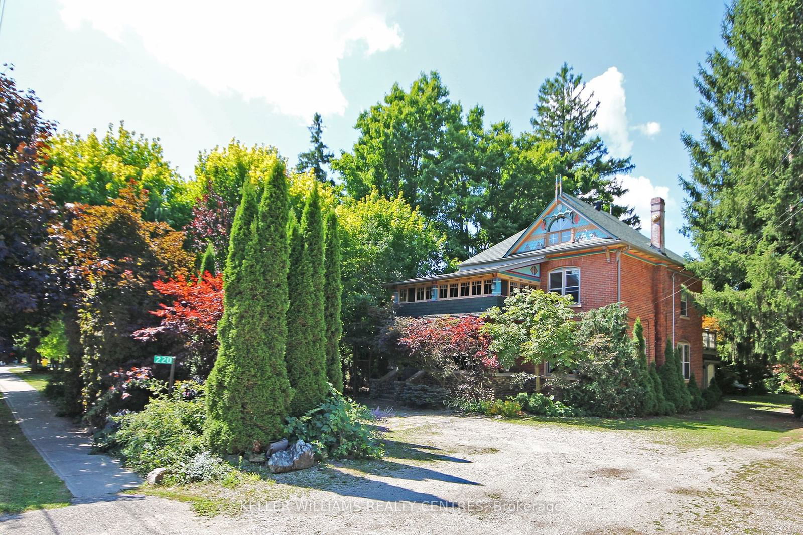 Building at 220 Marsh Street, Blue Mountains, Rural Blue Mountains