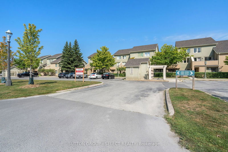  208 - 107 Wintergreen Pl  Blue Mountains, L9Y 0P8 | Image 31