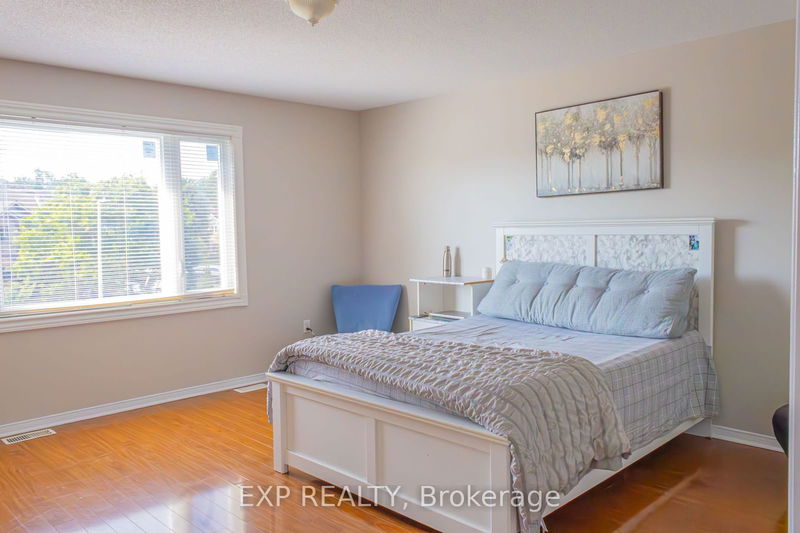 20 Curzon Cres  Guelph, N1K 1Z9 | Image 16