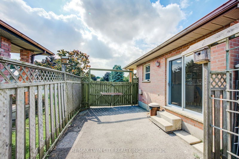 26 Bourbon Lane  London, N5V 4B3 | Image 28