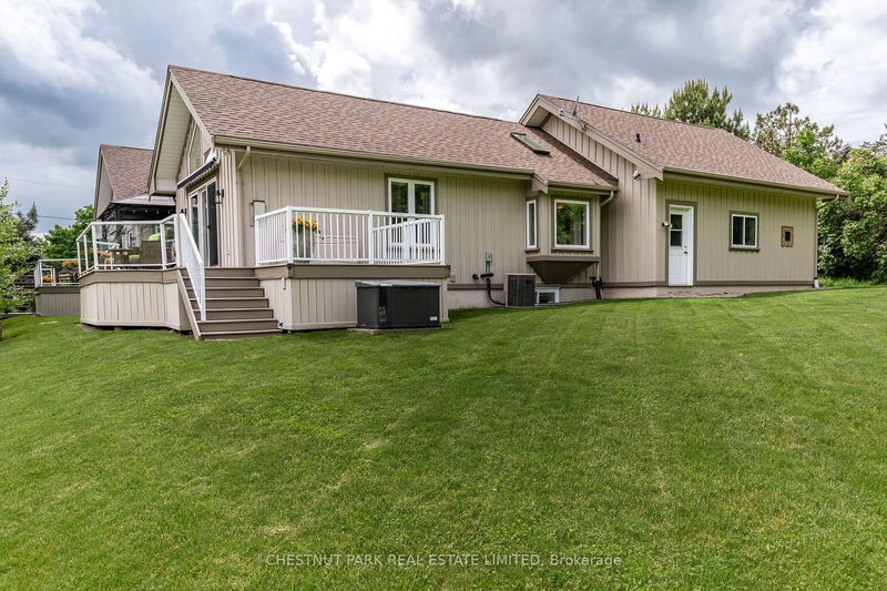 43 Smiths Bay Ave  Prince Edward County, K0K 2T0 | Image 33