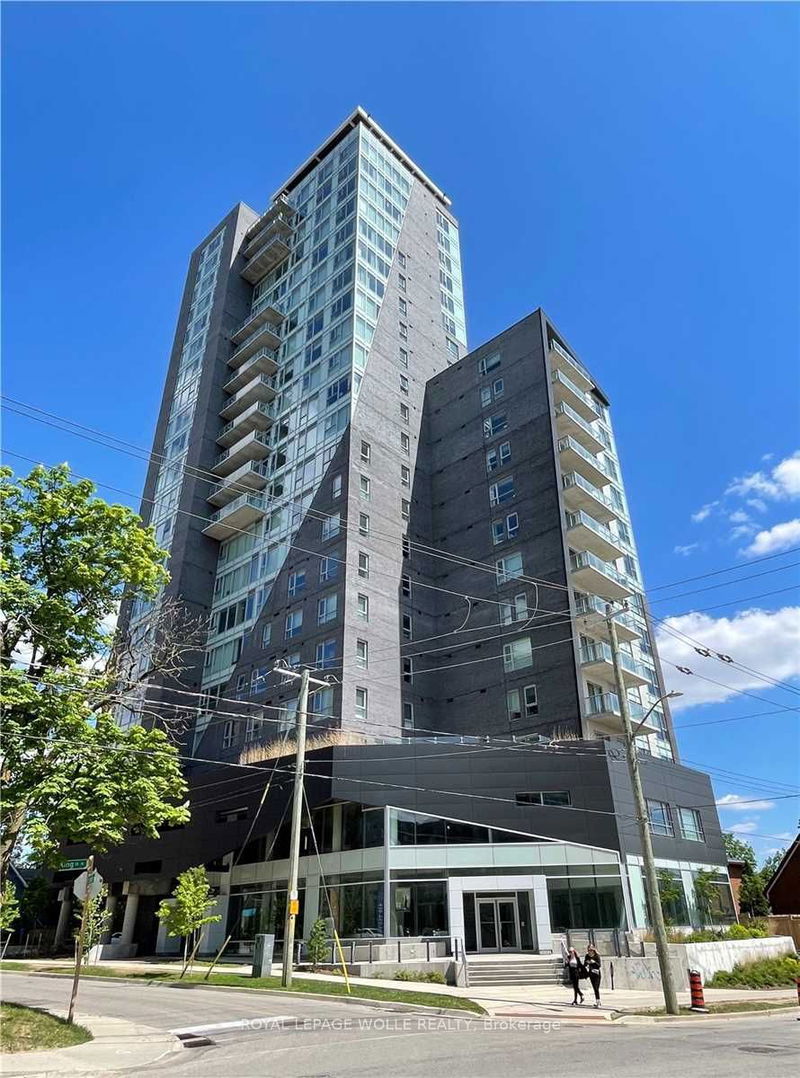 home for lease on 2504-158 King Street N