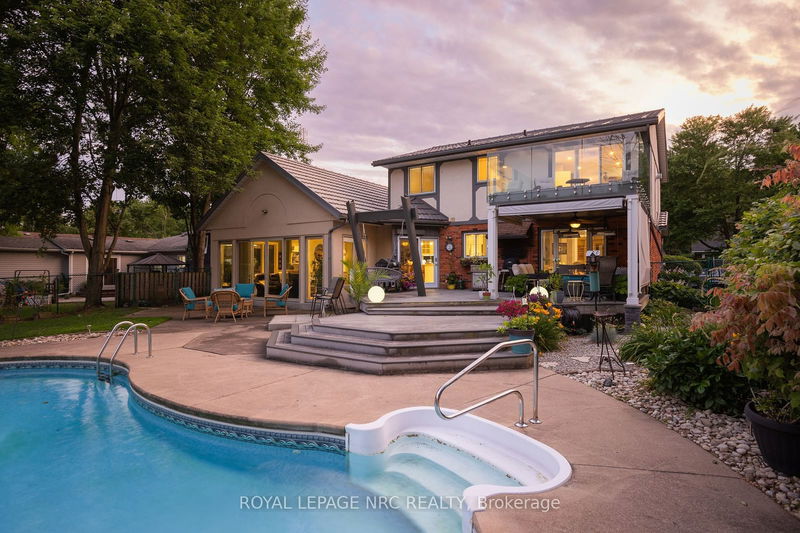 home for sale on 2550 Noella Crescent