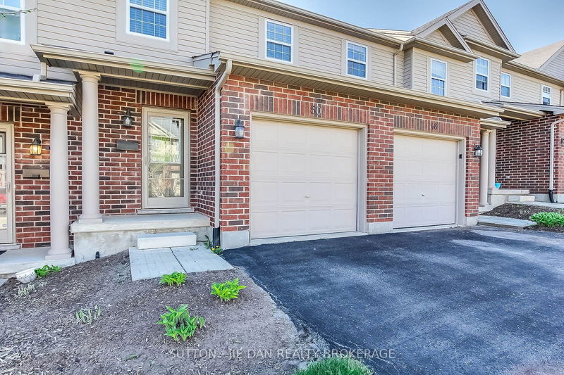 home for lease on 50-1059 Whetherfield Street