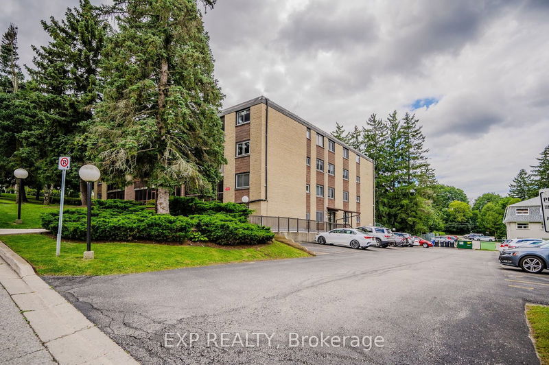  305 - 944 Caledonian View  Cambridge, N3H 1A5 | Image 33