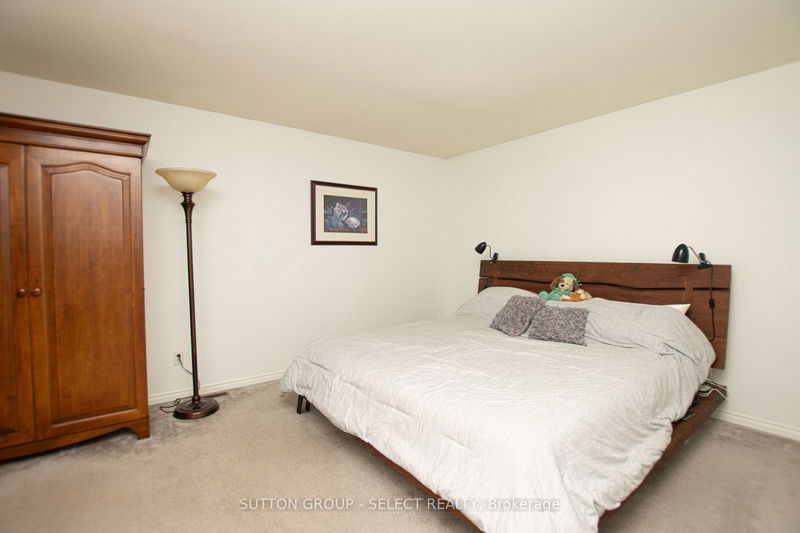 39 Ski Valley Cres  London, N6K 3H2 | Image 21