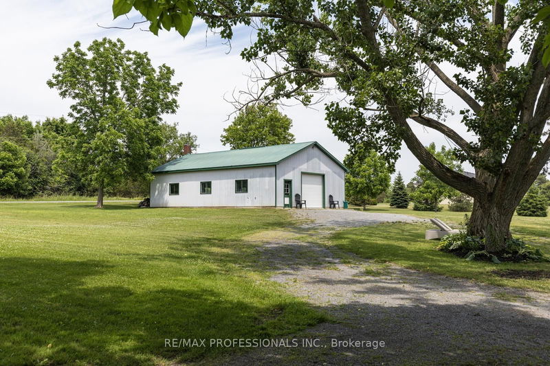 572 Lakeside Dr  Prince Edward County, K0K 1T0 | Image 24