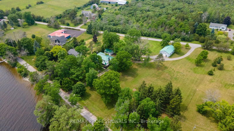 572 Lakeside Dr  Prince Edward County, K0K 1T0 | Image 31