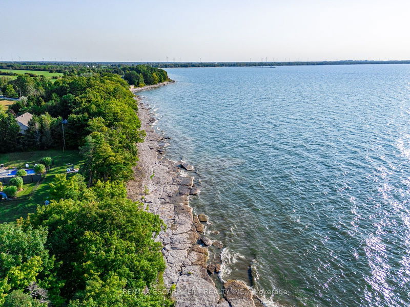 4 Weatherburn Line  Haldimand, N1A 2W6 | Image 5