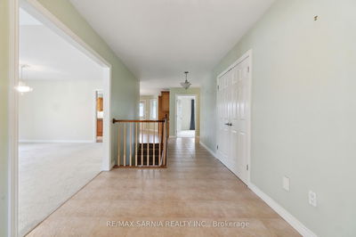 123 MACNAB St, Lambton Shores - Forest image-0-4