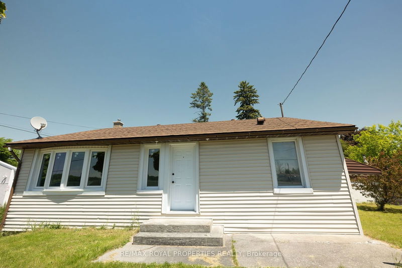 106 Whites Rd  Quinte West, K8V 5P5 | Image 25