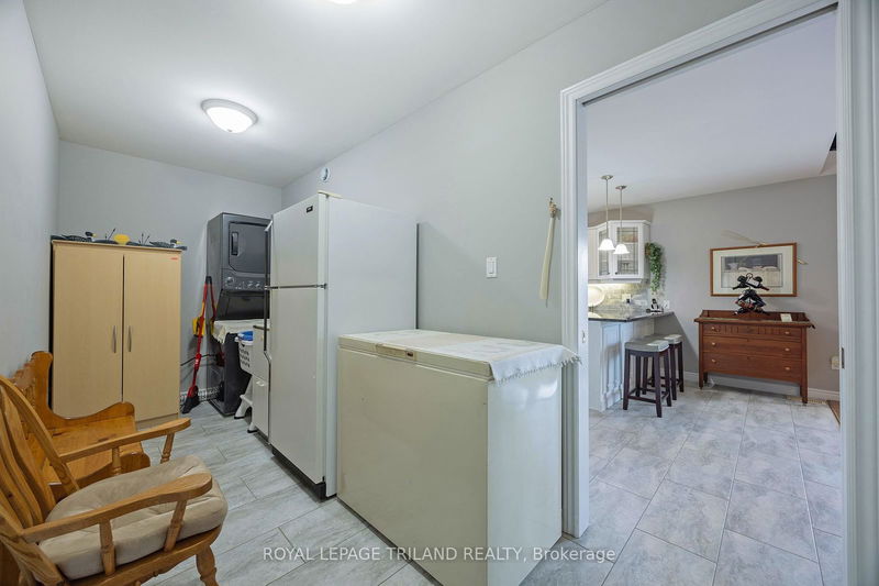 31 Vineden Dr  St. Thomas, N5P 2M7 | Image 14