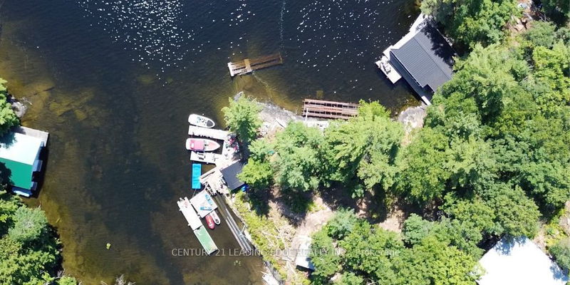 2077 lake   Muskoka Lakes, P0C 1M0 | Image 5