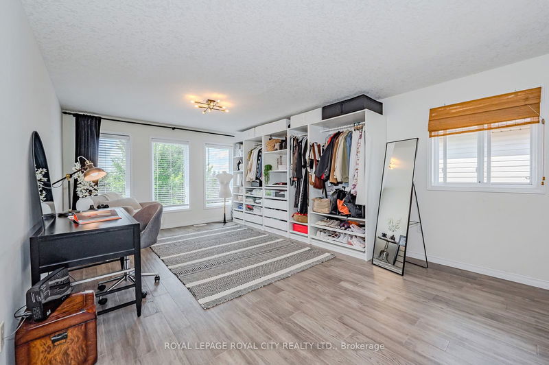 173 Clair Rd W Guelph, N1L 0A7 | Image 18