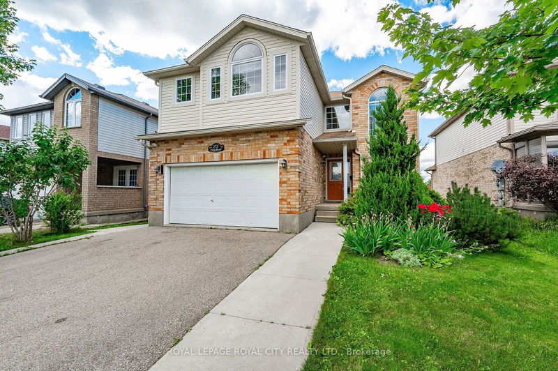 173 Clair Rd W Guelph, N1L 0A7 | Image 2