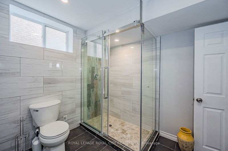 173 Clair Rd W Guelph, N1L 0A7 | Image 32