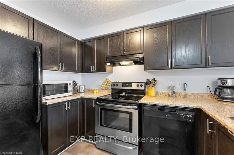  13B - 15 Carere Cres  Guelph, N1E 0K4 | Image 10