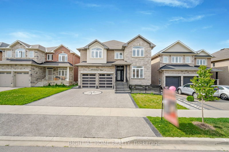 23 Robertson Rd  Hamilton, L9K 0H7 | Image 2