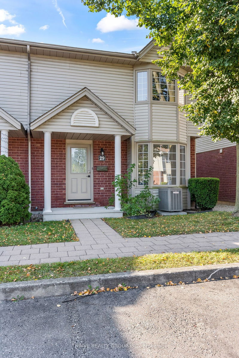 home for lease on 29-50 Chapman Court