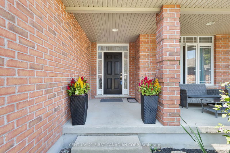 742 Guildwood Blvd  London, N6H 5P4 | Image 2