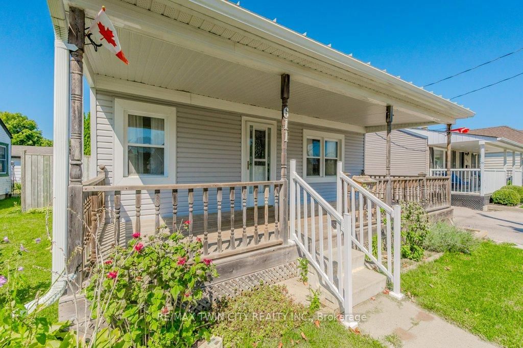 Listing Image 3