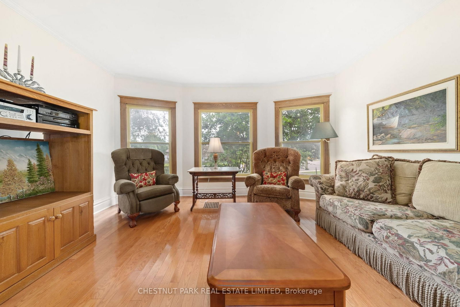 Listing Image 13