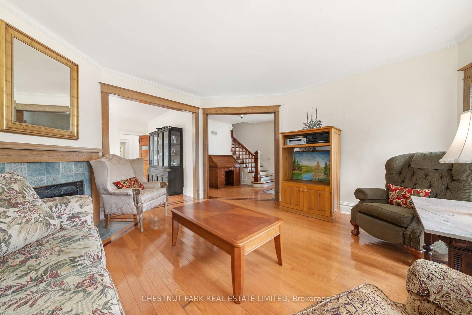 Listing Image 14