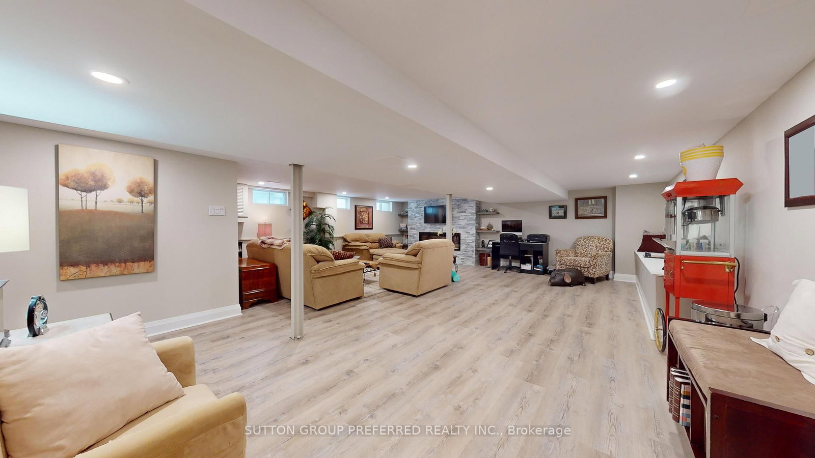 Listing Image 35