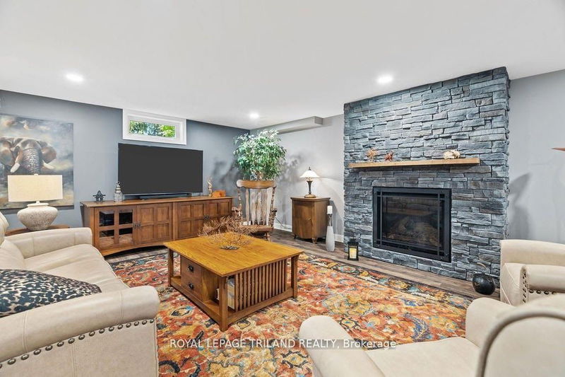 1514 LONGWOODS Rd  Southwest Middlesex, N0L 2N0 | Image 25