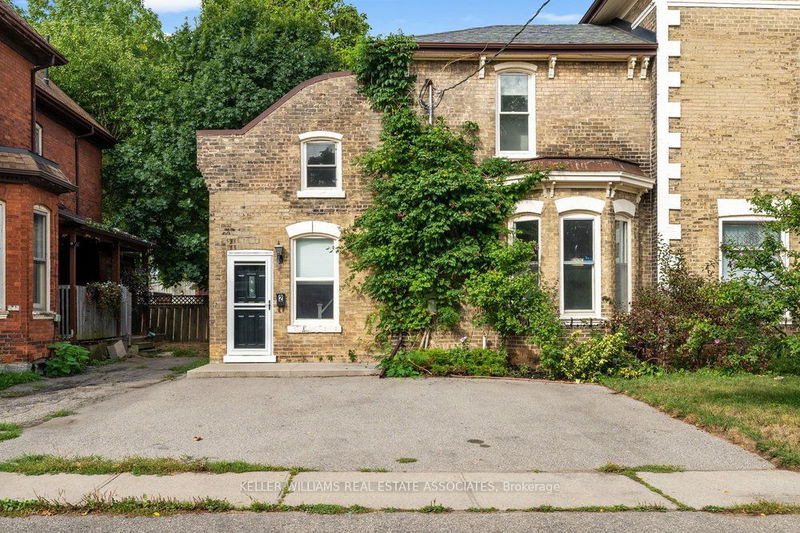home for lease on 2-173 Chatham Street