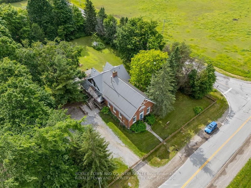 275 Valentia Rd  Kawartha Lakes, K0M 2C0 | Image 3