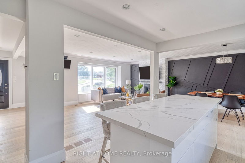 104 Laurier Ave  Hamilton, L9C 3S4 | Image 12