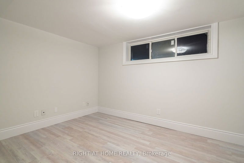 104 Laurier Ave  Hamilton, L9C 3S4 | Image 37