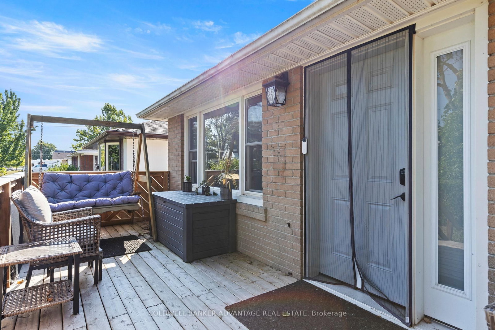Listing Image 3