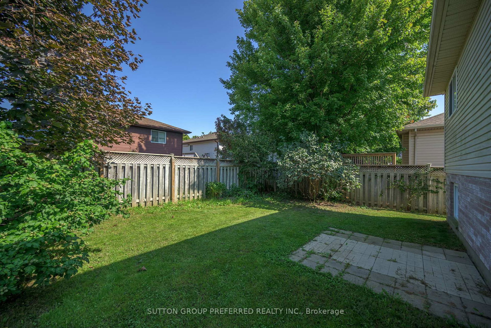 Listing Image 3