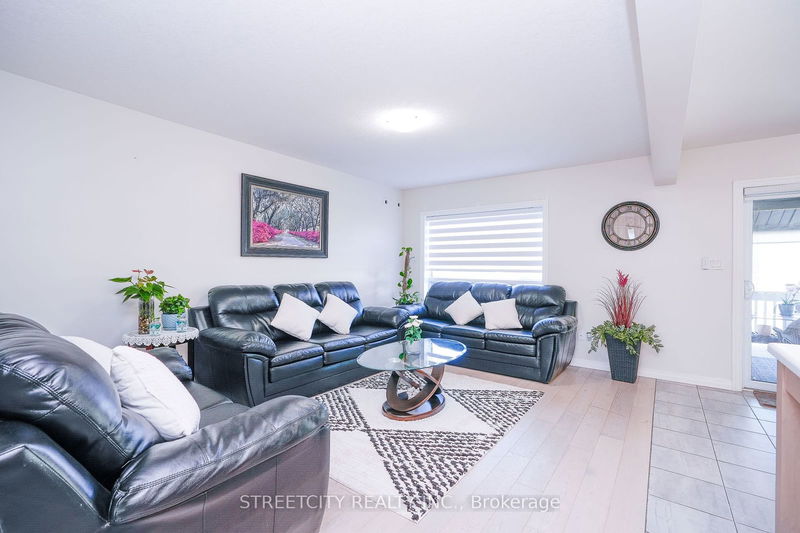 58 Honey Bend St E St. Thomas, N5R 0H6 | Image 6