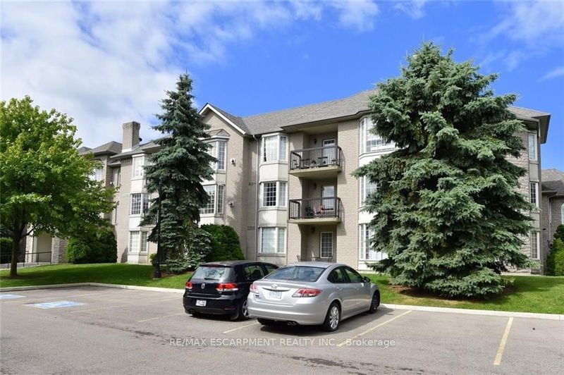  202 - 970 Golf Links Rd  Hamilton, L9K 1J8 | Image 2