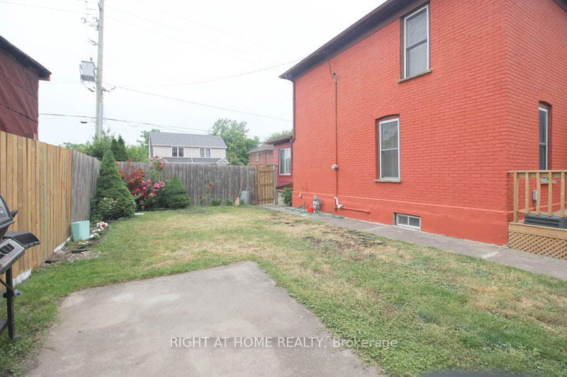 4472 Second Ave  Niagara Falls, L2E 4H2 | Image 29